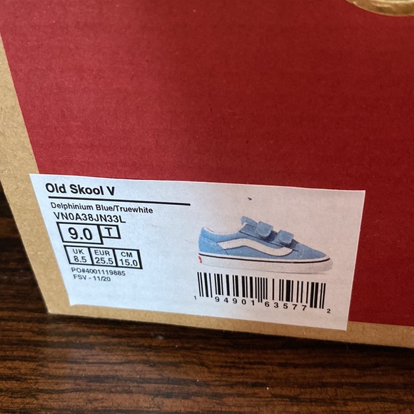 Toddler Vans Sneakers with Velcro - Picture 5 of 5